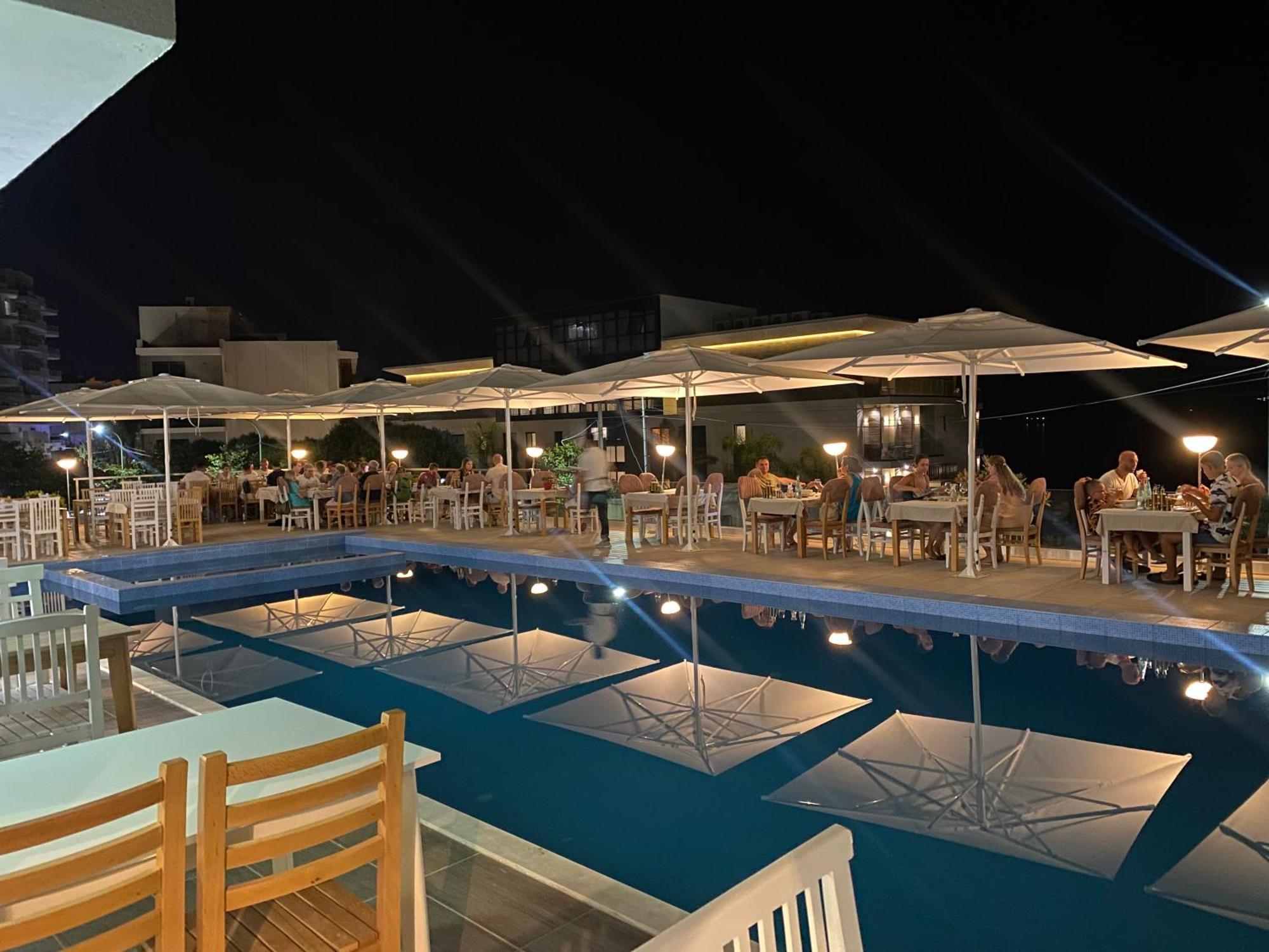 Matias Apartments Sarande Exterior photo