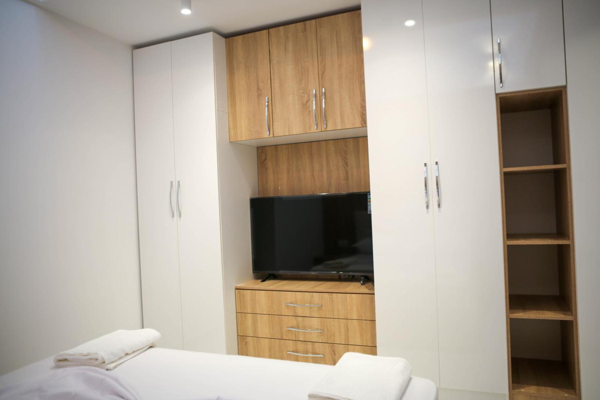Matias Apartments Sarande Exterior photo