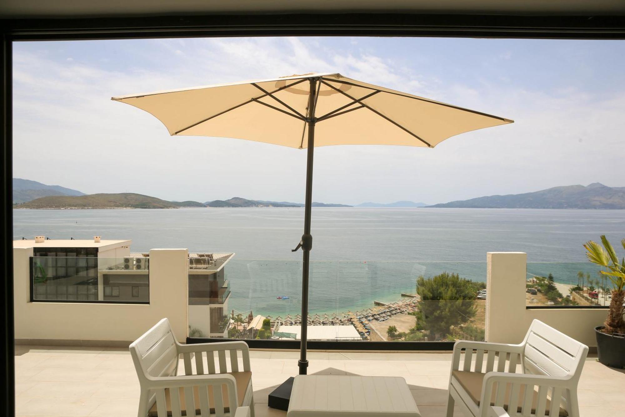 Matias Apartments Sarande Exterior photo