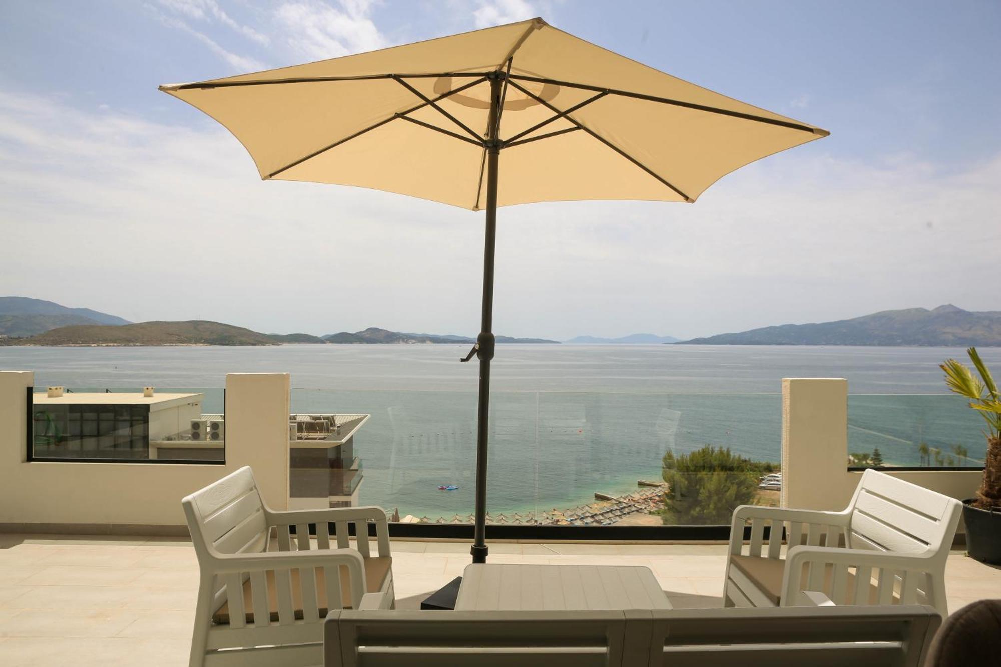 Matias Apartments Sarande Exterior photo